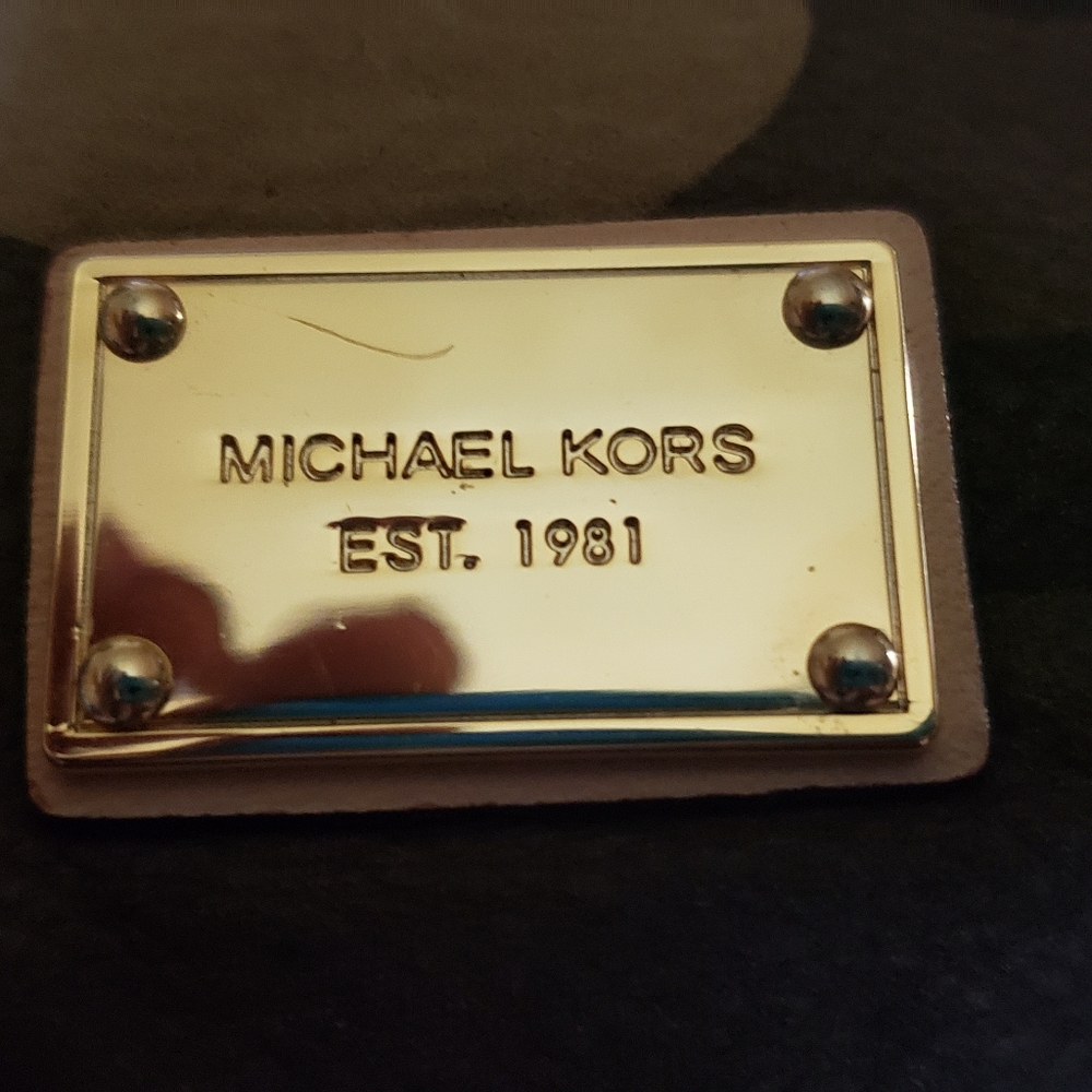 RARE: Mini grayson camo Michael Kors satchel - Picture 4 of 8